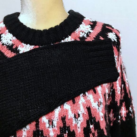 Hooked Up NWT Knit Sweater Juniors M - Picture 3 of 9